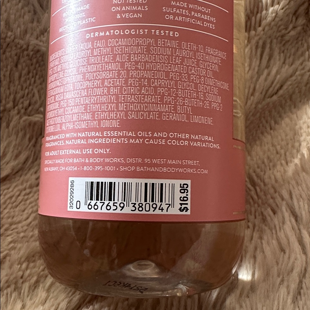 Bath and Body Works Heirloom Rose Body Wash new with tags - Picture 4 of 5
